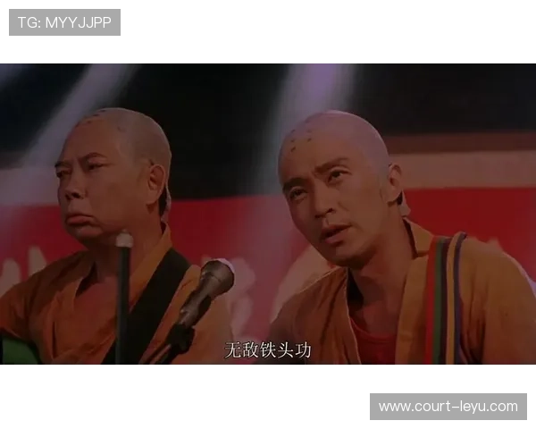 少林足球星爷挑战吃咸馒头成绝技 爆笑演绎令观众捧腹大笑